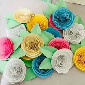 15 adhesive backed flower minis w leaves